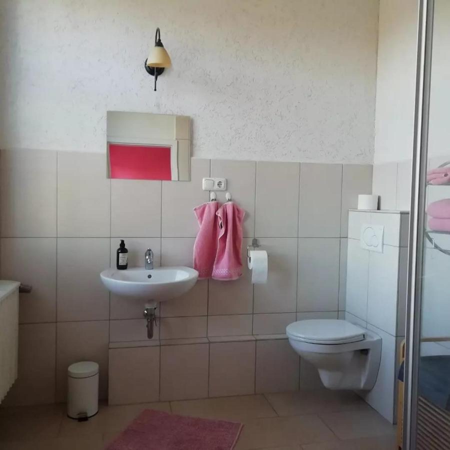 Gaestezimmer Vermietung Reinstorf Reinstorf  المظهر الخارجي الصورة